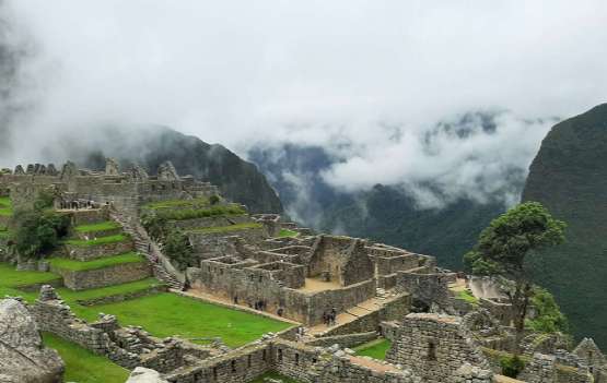 Peru - Amanhecer em Machu Picchu 